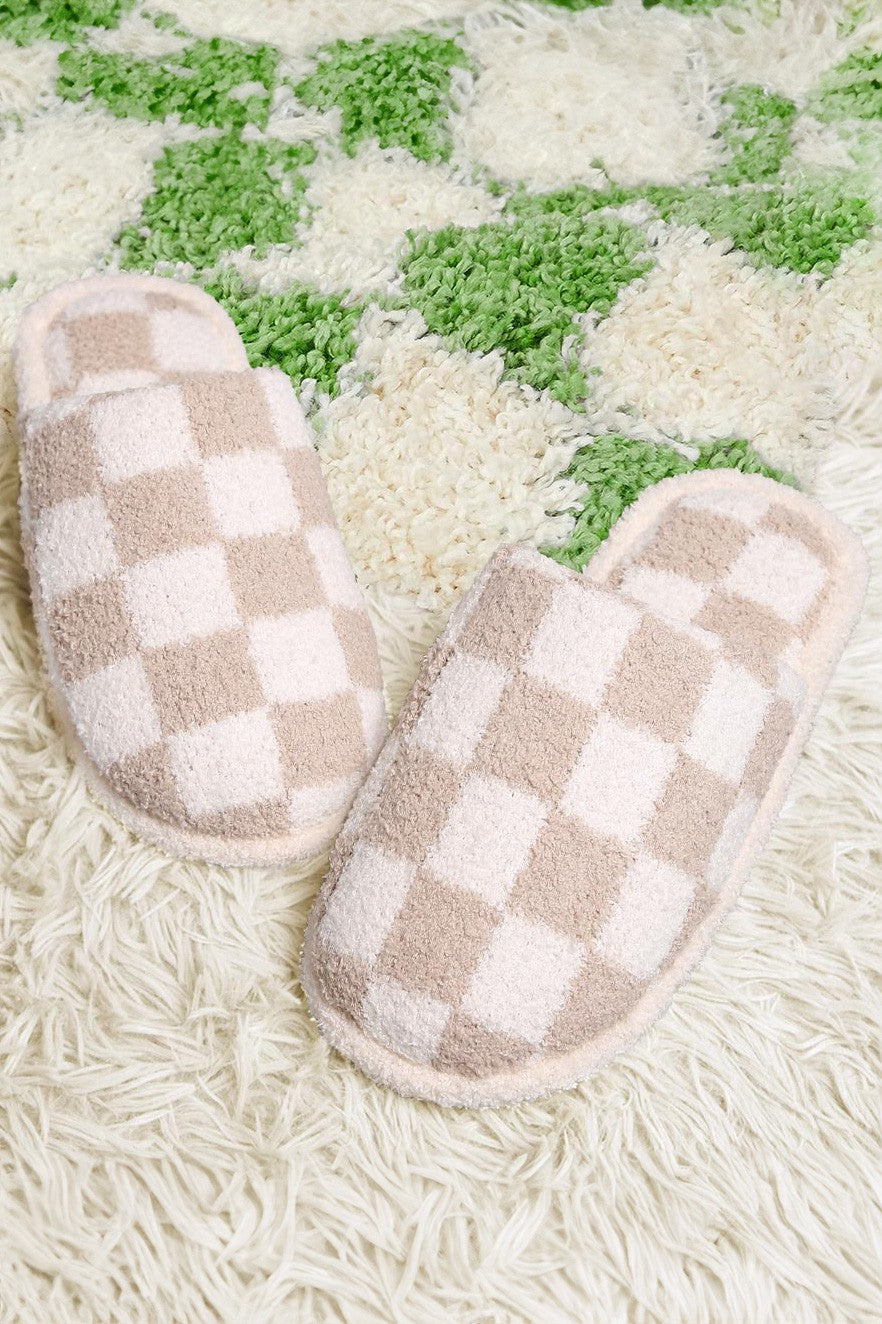 Comfy Luxe Checkered Slippers