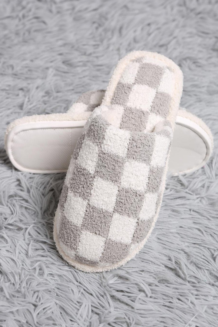 Comfy Luxe Checkered Slippers
