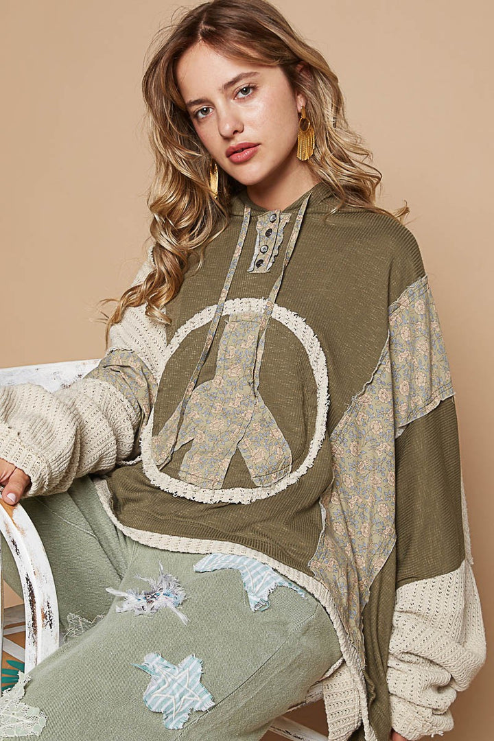 Spread Peace Comfort Hoodie Top-Olive