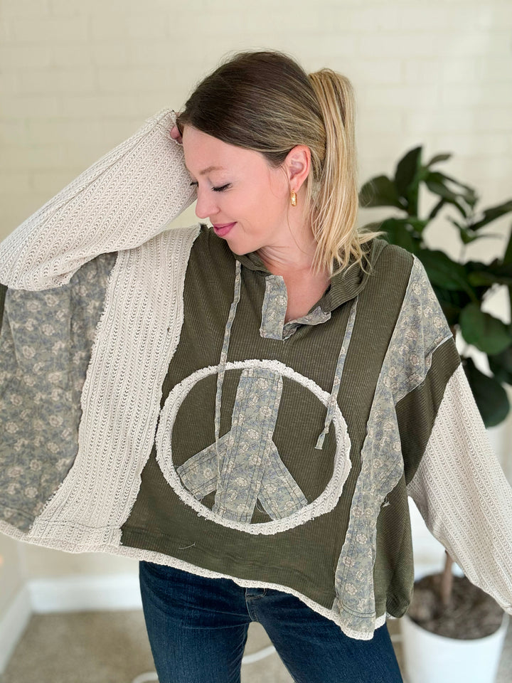 Spread Peace Comfort Hoodie Top-Olive