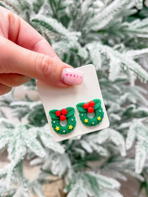 PREORDER: Christmas Wreath Clay Stud Earrings