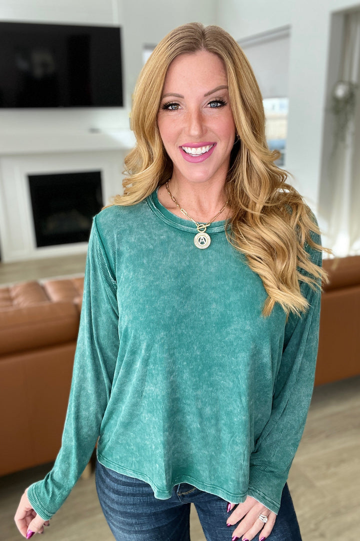 Mineral Wash Ribbed Scoop Neck Top in Hunter Green